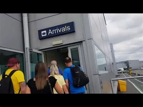 bristol airport arrivals